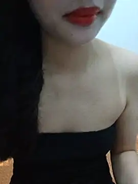 Snapshot of Luckyy29 chatting on July 11, 8:28 am Luckyy29 online show from July 11, 8:28 am