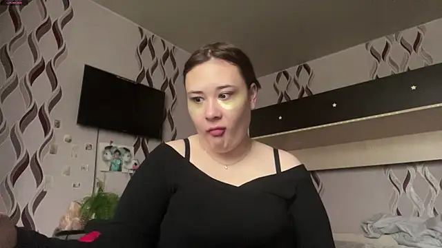  online show from April 18, 5:11 am