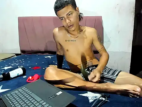 Junior bebe online show from April 16, 12:44 am