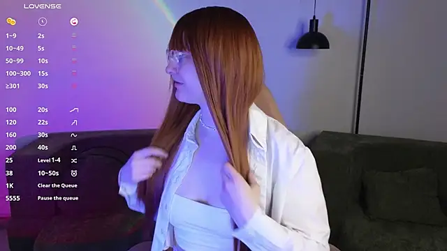 JessieWayy online show from April 10, 7:57 am