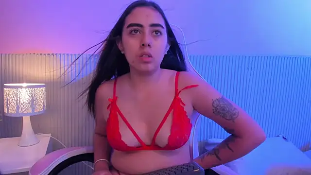 rose smitth online show from April 8, 7:14 pm