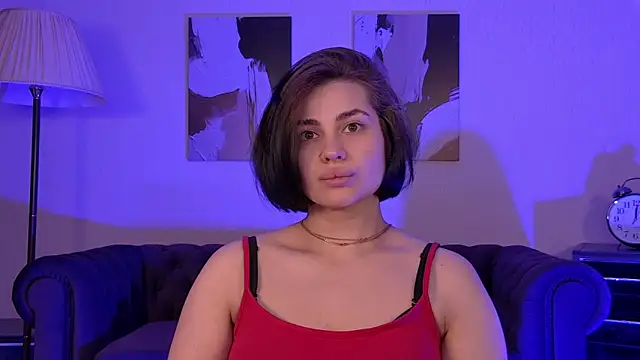 Snapshot of AdrianaToress chatting on May 4, 6:15 pm AdrianaToress online show from May 4, 6:15 pm