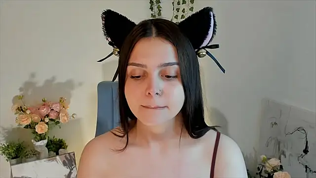 MarianneAuvil online show from April 16, 9:39 pm