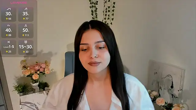 MarianneAuvil online show from April 17, 5:16 pm