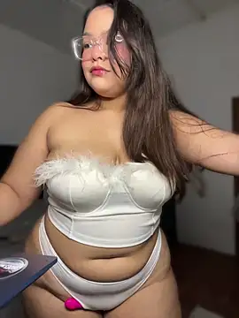 Natthalia online show from April 24, 2:58 am