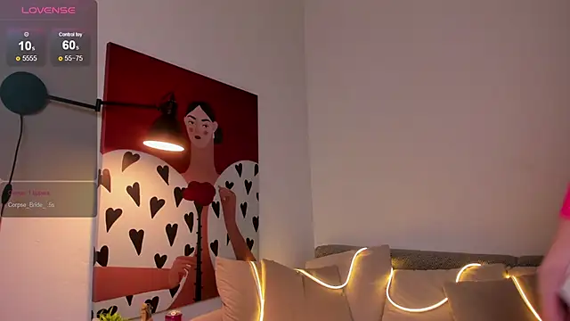 Alice Mart online show from April 15, 8:53 pm