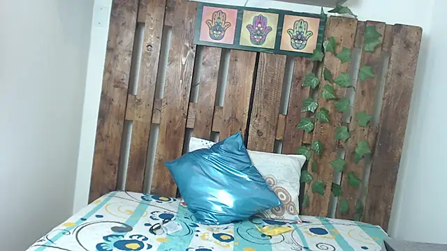 vayolet sexy  online show from April 9, 8:25 pm