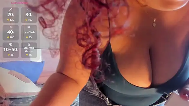 Zara Holly  online show from April 12, 6:57 pm