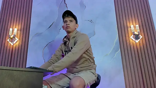 Ethanhot os online show from April 10, 6:01 pm