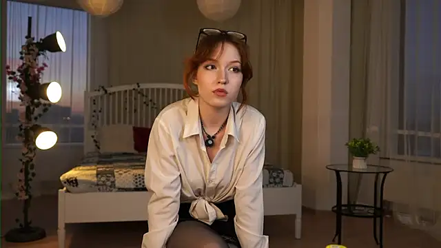 AvisKaplin online show from April 12, 3:17 pm