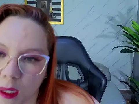 tezzaniut t online show from April 16, 7:47 pm