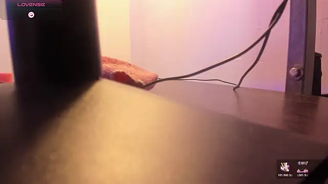 JadeMills2 online show from April 11, 12:53 pm