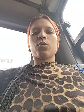 Mia 0-4 online show from April 17, 4:32 pm