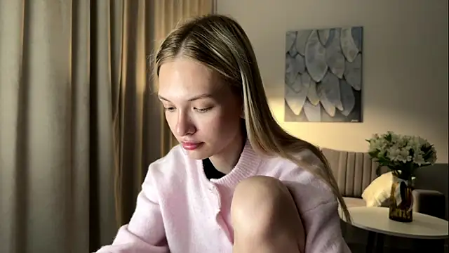 EvelineMolima online show from April 17, 5:38 pm