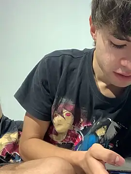 Gato Gatito online show from April 17, 3:09 am