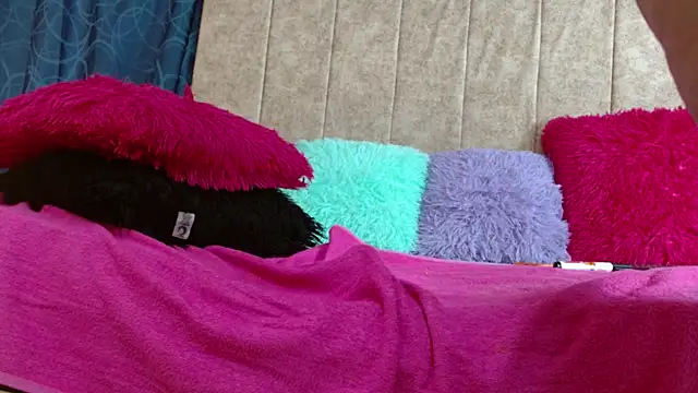 Melanie Slut nasty online show from June 27, 8:58 pm