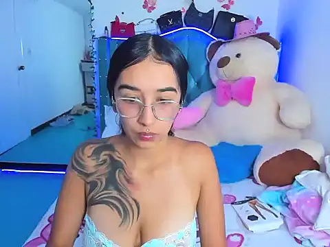 valery taylor 1 online show from April 11, 5:56 am