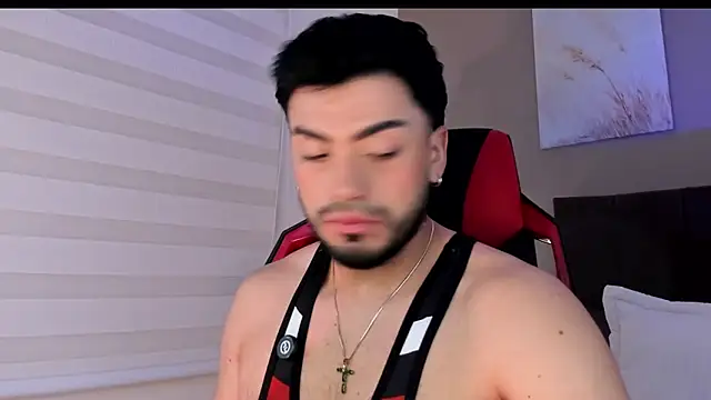 Alexander Diazz online show from April 11, 2:21 pm