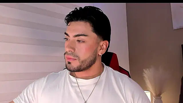 Alexander Diazz online show from April 16, 1:12 pm