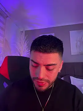Alexander Diazz online show from July 15, 1:55 am