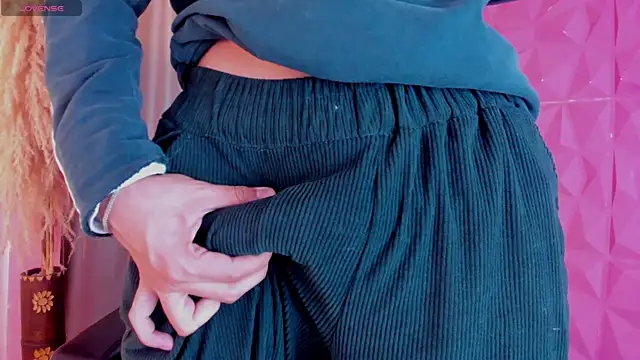 youn rider online show from April 13, 7:30 pm