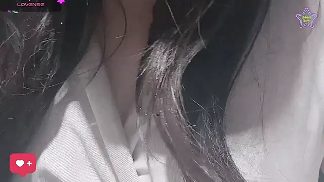 EX-886 online show from April 10, 10:25 pm