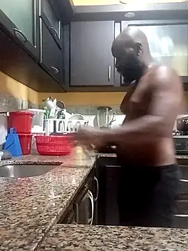 Salchichon18 online show from April 11, 4:11 pm