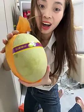 Mimiluv1234 online show from April 17, 1:14 pm