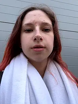 michelle lovique online show from April 14, 8:20 am