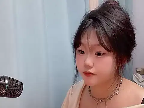 Lilababy00 online show from April 10, 1:00 am