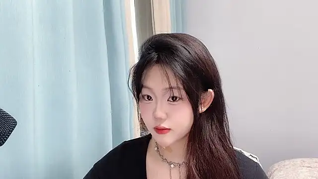 Lilababy00 online show from April 15, 2:18 am