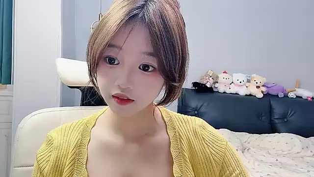 Lilababy00 online show from May 31, 6:31 am