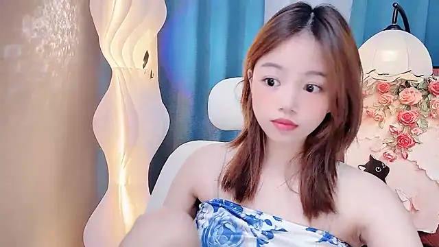Lilababy00 online show from July 16, 4:51 am