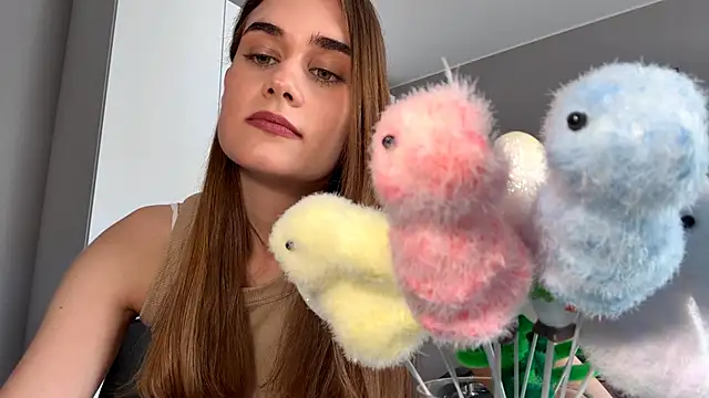 SharellFraleigh online show from April 15, 12:12 pm