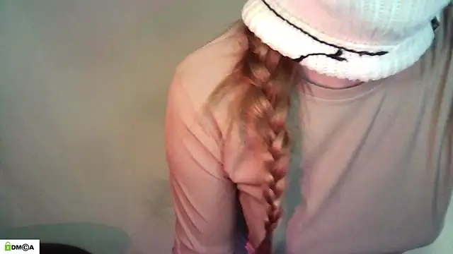 Snapshot of Lymalia chatting on May 11, 3:56 am Lymalia online show from May 11, 3:56 am