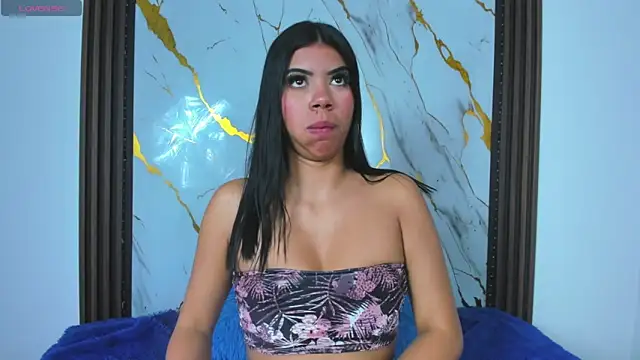 sharlotte hh online show from April 15, 1:40 pm