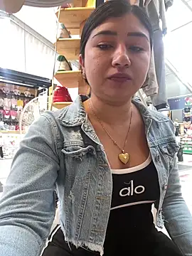 mariana-0306 online show from April 10, 4:33 pm