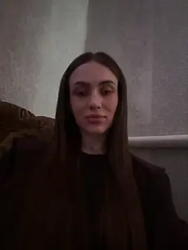 AlinaLove3213 online show from April 14, 4:35 pm