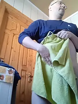 Luceriusbigass online show from February 23, 9:11 am