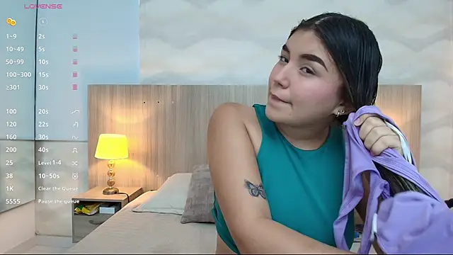 skinny laura online show from July 13, 11:02 am