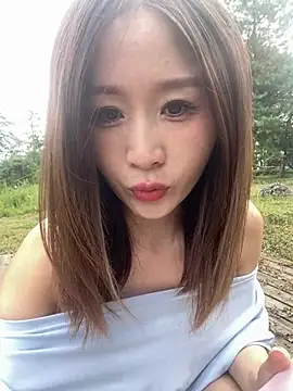 Snapshot of qin205205 chatting on August 1, 1:16 am qin205205 online show from August 1, 1:16 am