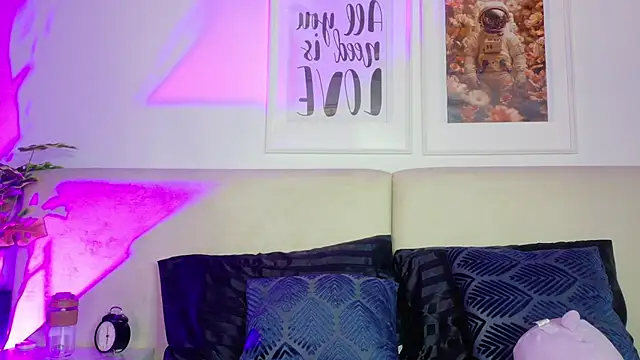 Gabbie Danger online show from April 15, 11:39 am