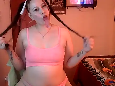 Keyangels online show from April 13, 5:40 pm