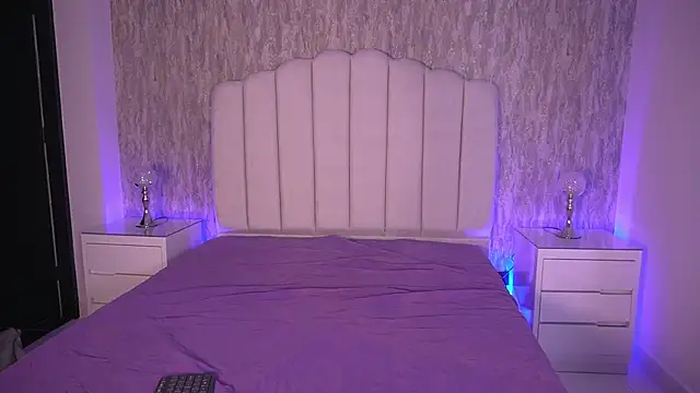 anne bb online show from April 9, 7:19 pm