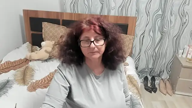 CatherineRowe online show from January 15, 1:52 pm