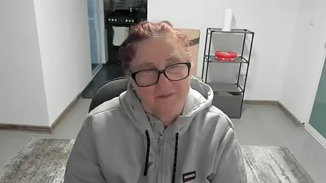 CatherineRowe online show from January 20, 2:14 pm