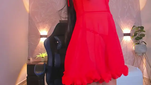 lunna celeste online show from June 11, 1:09 pm