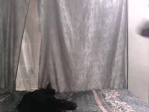 Scarlettxx 22 online show from April 12, 7:13 am