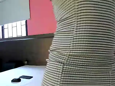 Azul Luna online show from April 13, 3:50 pm