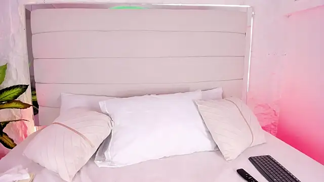 Hayami Li online show from April 14, 12:11 pm